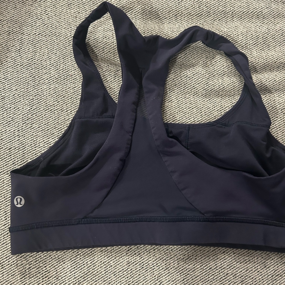 Lululemon athletica invigorate sports bra